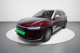 鸿蒙智行 问界M9 2025款 增程 Ultra版 52kWh 6座版 (192线激光雷达）