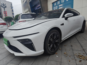 哪吒汽车 哪吒S 2024款 改款二 增程 1060 Lite版