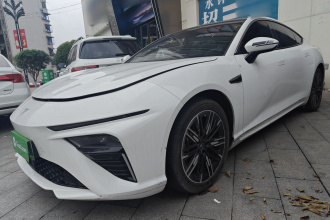 哪吒汽车 哪吒S 2024款 改款二 增程 1060 Lite版