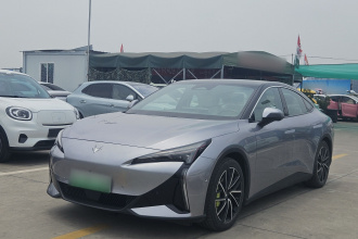ARCFOX极狐 极狐 阿尔法S5 2024款 560MAX 185kW