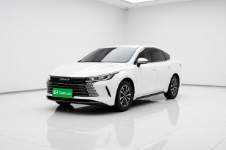 比亚迪 驱逐舰05 2024款 荣耀版 DM-i 55KM 豪华型