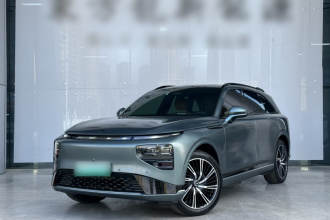 小鹏G9 2022款 702 Max