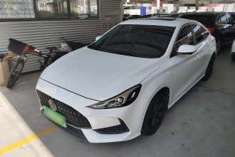 名爵 MG5 2021款 300TGI DCT青奢豪享版