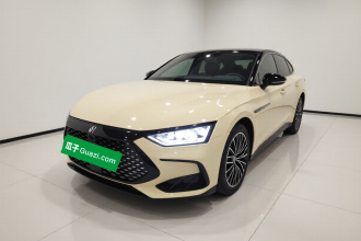 比亚迪 汉 2022款 DM-i 121KM 尊享型