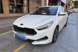 起亚K3 2021款 1.5L CVT时尚版