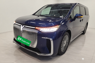 岚图汽车 岚图梦想家 2025款 PHEV 四驱旗舰鲲鹏版