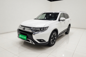 三菱 欧蓝德 2019款 2.4L 四驱致享版 7座 国V