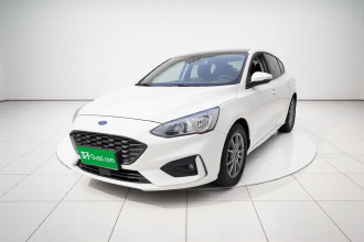 福特 福克斯 2020款 两厢 1.5L 自动锋跃型