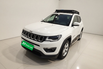 Jeep 指南者 2017款 200T 自动家享版