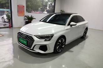奥迪A3 2022款 A3L Limousine 35 TFSI 时尚运动型