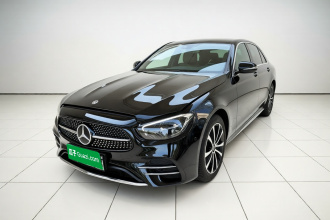 奔驰E级新能源 2022款 改款三 E 350 e L 插电式混合动力运动轿车