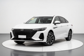 奇瑞风云 风云A8 2025款 70km 标准型