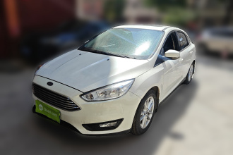 福特 福克斯 2017款 三厢 1.6L 手动风尚型智行版