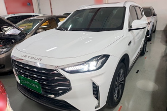 捷途X70 PLUS 2021款 1.6T DCT星 7座