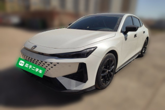 长安UNI-V 2025款 1.5T 500Bar高能版