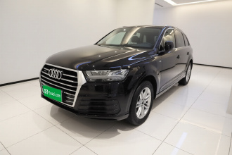 奥迪Q7 2018款 40 TFSI S line运动型