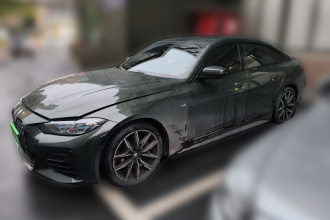 宝马4系 2022款 430i Gran Coupe M运动曜夜套装