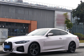 宝马4系 2022款 425i M运动套装