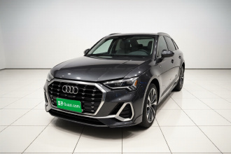 奥迪Q3 2021款 35 TFSI 时尚动感型