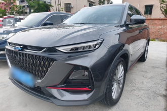 长安欧尚X7 PLUS 2022款 1.5T 蓝鲸版自动尊贵型