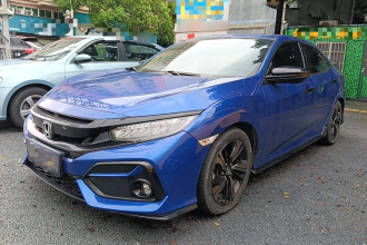 本田 思域 2021款 HATCHBACK 220TURBO CVT潮酷控