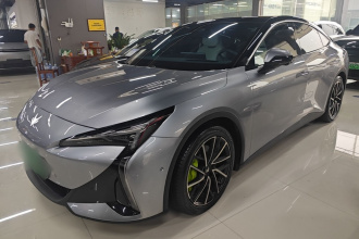 ARCFOX极狐 极狐 阿尔法S5 2024款 708MAX 200kW