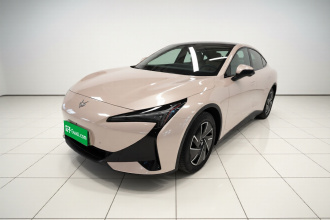 ARCFOX极狐 极狐 阿尔法S5 2024款 560PRO 185kW