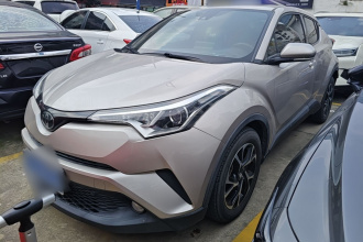 丰田C-HR 2020款 2.0L 领先版