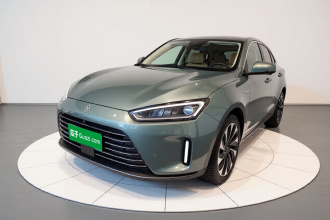 鸿蒙智行 问界M5 2022款 增程四驱性能版