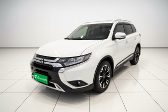 三菱 欧蓝德 2019款 2.0L 两驱畅享版 5座 国V