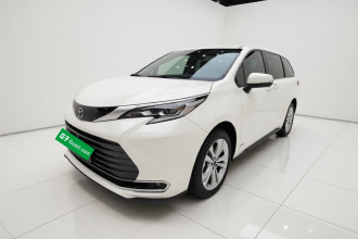 丰田 赛那SIENNA 2024款 2.5L混动 臻享尊贵版