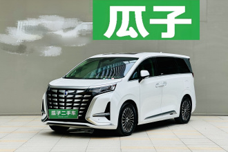 腾势D9 2022款 DM-i 1040 尊贵型