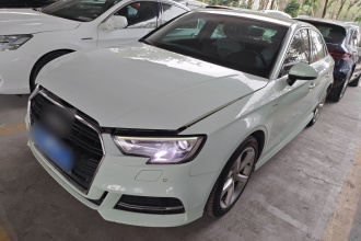 奥迪A3 2018款 30周年年型 Limousine 35 TFSI 时尚型