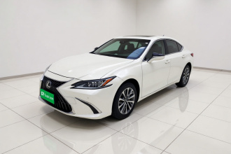 雷克萨斯ES 2022款 200 卓越版