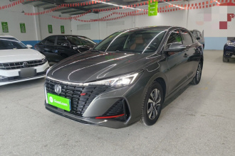 长安 逸动 2023款 畅享版 PLUS 蓝鲸NE 1.4T GDI DCT尊贵版