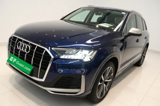 奥迪Q7 2021款 55 TFSI quattro S line运动型