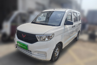 五菱汽车 五菱宏光V 2021款 1.5L劲取版LAR