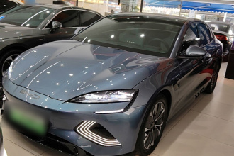 比亚迪 海豹 2022款 550km 标准续航后驱版精英型