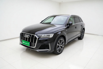 奥迪Q7 2021款 55 TFSI quattro S line运动型