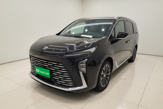 别克GL8 2025款 陆尊 智享版