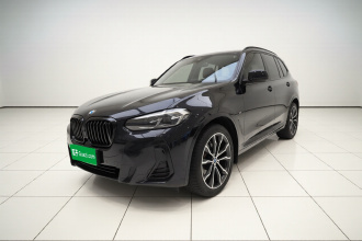 宝马X3 2023款 xDrive30i 领先型 M曜夜套装