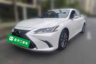 雷克萨斯ES 2023款 200 卓越版