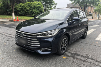 比亚迪 宋MAX 2017款 1.5T 自动智联精英型 7座