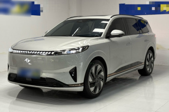 东风奕派 eπ008 2025款 210Ultra增程版 6座