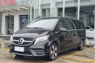 奔驰V级 2020款 V 260 L 长轴距豪华版
