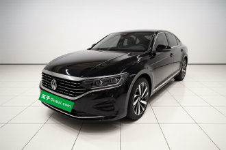 大众 帕萨特 2025款 出众款 380TSI 龙耀版