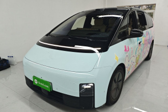 理想汽车 理想MEGA 2025款 Home 家庭特别版