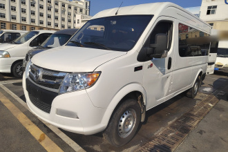 东风御风 御风 2021款 2.0T动力王前驱物流车长轴中顶6-9座国VI ZD20