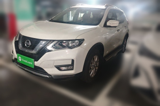 日产 奇骏 2017款 2.0L CVT舒适版 2WD