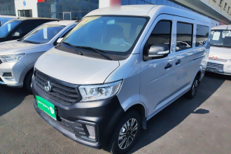 长安跨越 跨越星V3 2023款 1.5L汽油畅享型5座客车